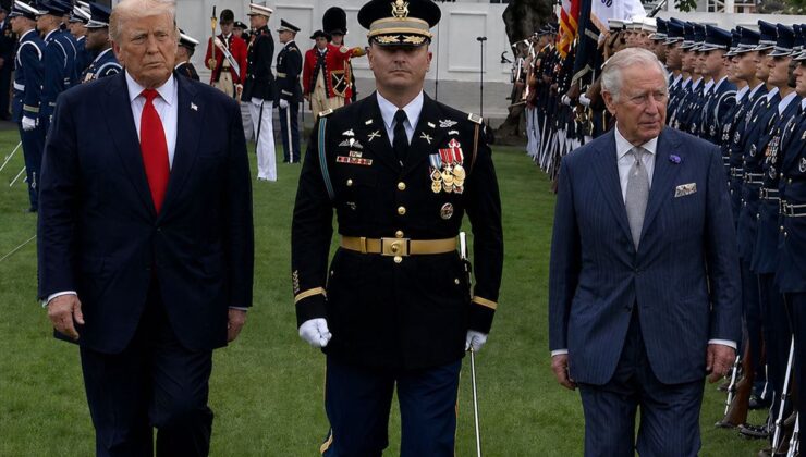 ABD Başkanı Trump, Beyaz Saray’da İngiltere Kralı 3. Charles’ı resmi törenle karşıladı