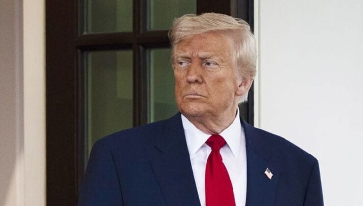 ABD donanması, Hürmüz Boğazı’nda deniz ablukasını geçmeye çalışan İran gemisini vurdu