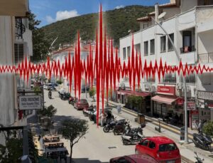 Akdeniz beşik gibi! Peş peşe depremler korkuttu