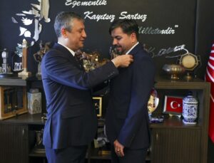 Arif Kocabıyık, İYİ Parti’den CHP’ye geçti