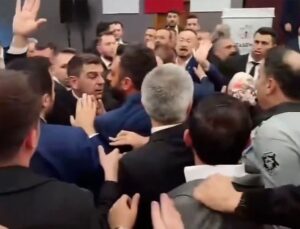 Ataşehir’de belediye başkan vekilliği seçiminde ortalık karıştı