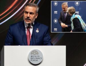 Bakan Fidan’dan Antalya Diplomasi Forumu’nda önemli mesajlar! İngiliz mevkidaşıyla da görüştü