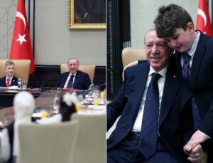 Cumhurbaşkanı Erdoğan koltuğunu çocuklara devretti