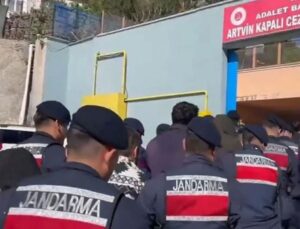 “Avukatız” dediler, milyonları topladılar