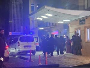 Evine giderken boğazından bıçaklanıp öldürüldü