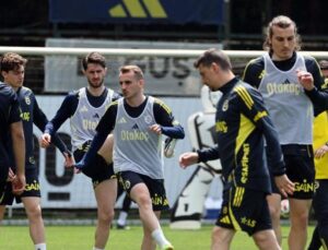 Fenerbahçe’de yıldız oyuncu takıma döndü