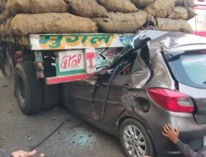 Katliam gibi kaza! 13 kişi öldü, 30 kişi yaralandı