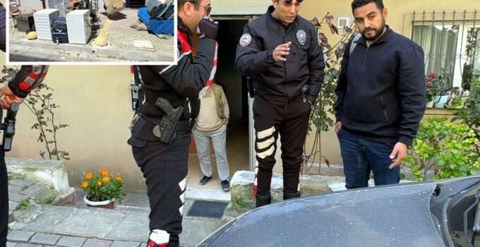 Kiracı olduğu ev icradan satıldı; yurt dışından döndüğünde eşyalarıyla sokakta kaldı