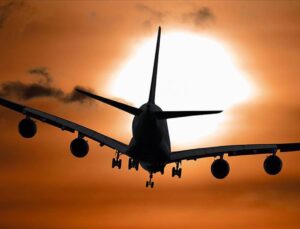 Lufthansa’da grev krizi büyüyor: Uçuşlar iptal, on binlerce yolcu etkilendi