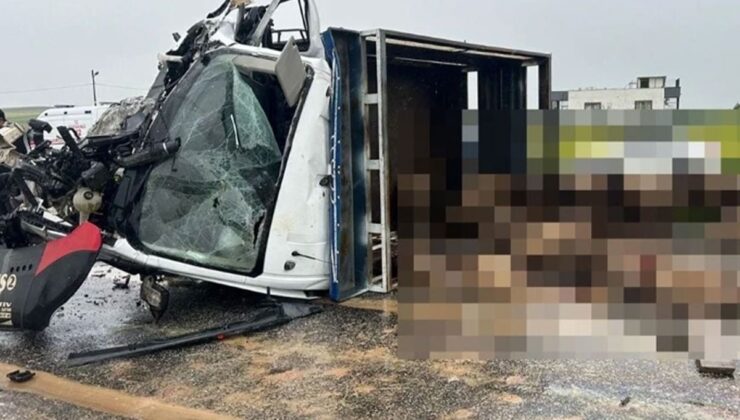 Siirt’te otomobil ile kamyonetin çarpıştığı kazada 2 kişi öldü, 3 kişi yaralandı