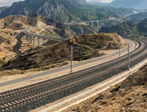 Suudi Arabistan: Türkiye’ye uzanacak demir yolu için çalışmalar yıl sonuna kadar tamamlanacak