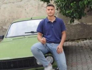 Tartıştığı komşusu tarafından bıçaklanarak öldürüldü