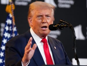 Trump: İsrail ile Lübnan arasındaki ateşkes 3 hafta uzatıldı