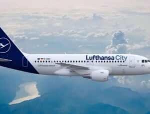 YAKIT KRİZİ BİR HAVAYOLUNU DAHA VURDU LUFTHANSA 20 BİN UÇUŞU İPTAL ETTİ