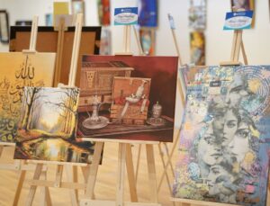 8. Türk-Arap Sanatçılar Buluşması, “Renkler Hikayeler Çizer” temasıyla Rami Kütüphanesi’nde başladı