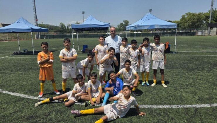 <a href="/spor/">SPOR</a>