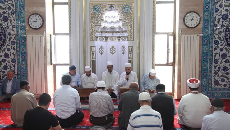 Ahlat’ta 15 Temmuz Mevlit Programı