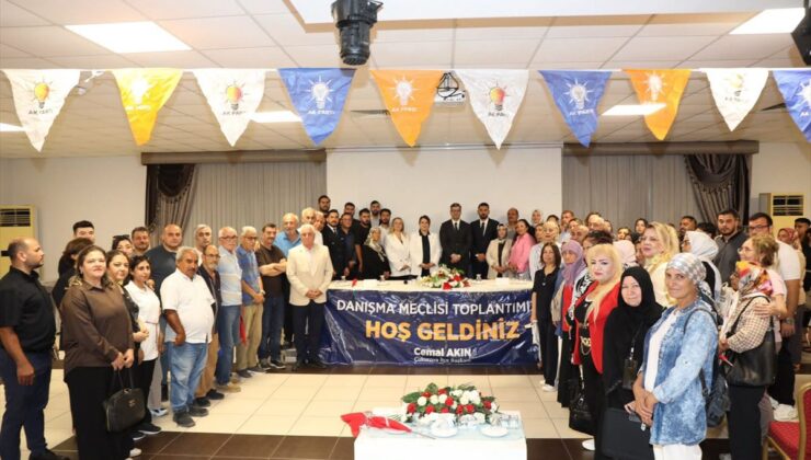 AK Parti Çukurova İlçe Danışma Meclisi Toplantısı yapıldı