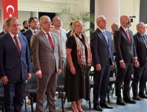 Amsterdam’da 15 Temmuz Paneli: İrade Bizim Zafer Bizim