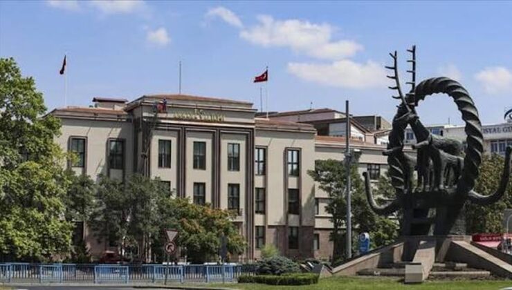 Ankara Valiliği’nden orman yangınlarına karşı yeni tedbirler: Ormanlık alanlara giriş yasağı 15 Ekim’e kadar uzatıldı