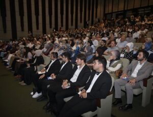 Ankara’da ‘Batı Sonrası Dünya Düzeni’ söyleşisi