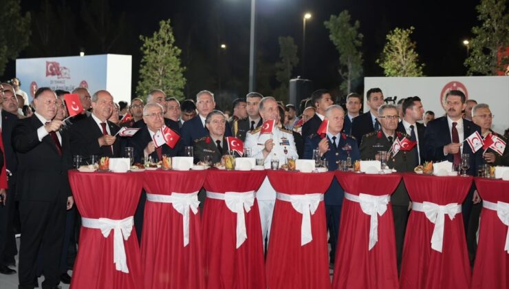 Bakan Güler, KKTC’de 20 Temmuz Barış ve Özgürlük Bayramı dolayısıyla düzenlenen resepsiyona katıldı