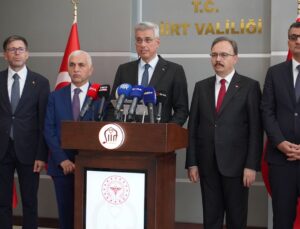 Bakan Memişoğlu: 40 ülkeye solunum cihazı satabilen bir ülke haline gelmiş durumdayız