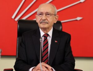 CHP İstanbul’da 7 ilçe başkanı görevden alındı