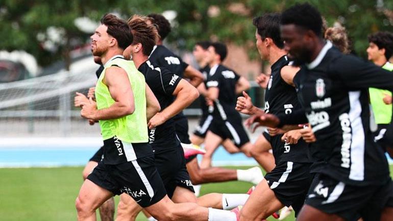 Daha yeni başlıyoruz Vincenzo Italianodan Midtjylland sözleri