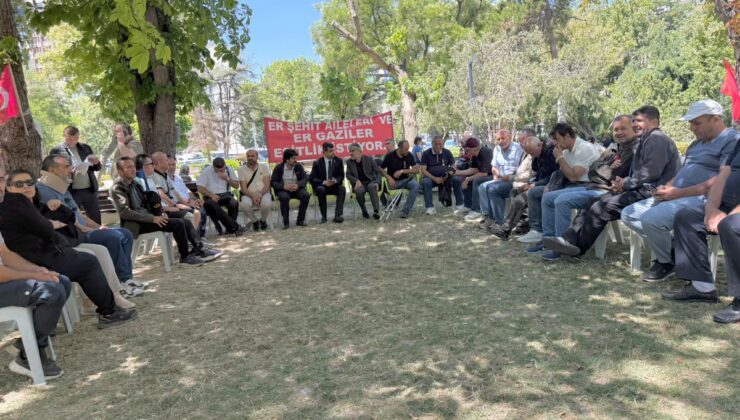 Deniz Demir’den oturma eylemindeki şehit yakınları ve gazilere ziyaret