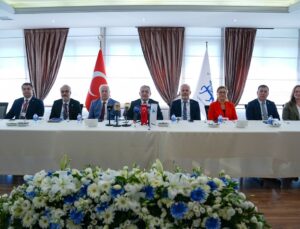 DEÜ’de İngilizce Tıp ile Havacılık ve Uzay Mühendisliği programları açıldı