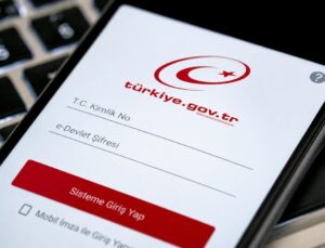 e-Devlet’e giren milyonlarca kişi aynı ekranı kontrol ediyor