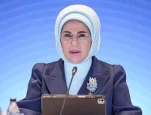 Emine Erdoğan’dan Van Gölü çağrısı: Tercih değil, ortak bir vazife
