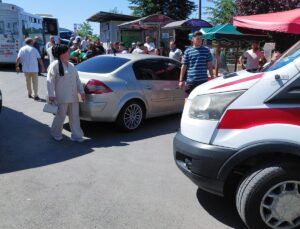 Ereğli’de El Freni Çekilmeyen Araç 5 Kişiyi Yaraladı