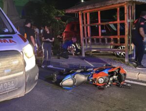 Erzincan’da SUV-Motosiklet Çarpıştı; İki Yaralı