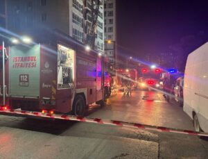 Esenyurt’ta 14 katlı binada yangın: 13 kişi kurtarıldı