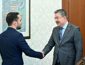 Eskişehir Valisi Yılmaz, T3 Vakfı İl Temsilcisi Yurtsever’i kabul etti