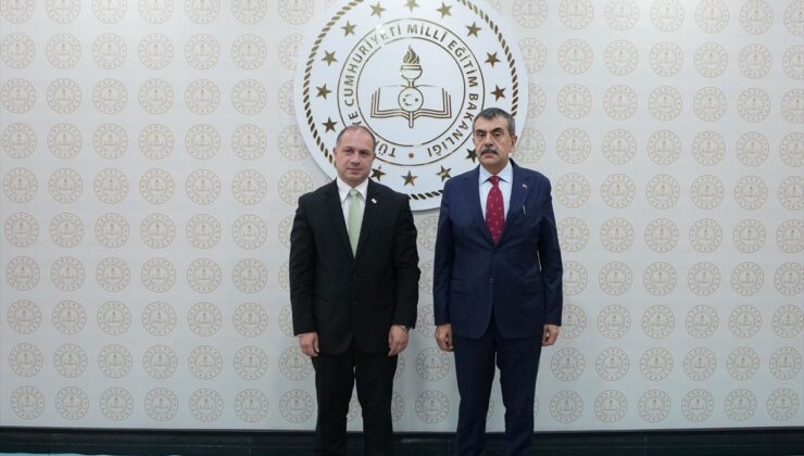 MEB Bakanı Tekin, Gürcistanlı mevkidaşıyla eğitim işbirliğini görüştü
