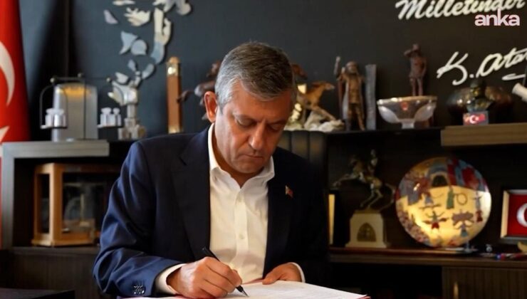 Özgür Özel CHP’den istifa etti, kurduğu partinin adını duyurdu