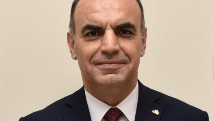 Sapanca Gölü’ndeki yeşil alg oluşumunun su kalitesini etkilemediğini bildirdi
