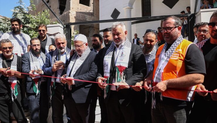 Suriye’deki savaşta hasar gören El-Kudüs Camisi Türk hayırseverlerin desteğiyle yeniden ibadete açıldı