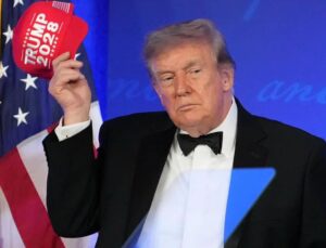 Trump: Üç kez kazandım, yeniden başkanlığa aday olacağım