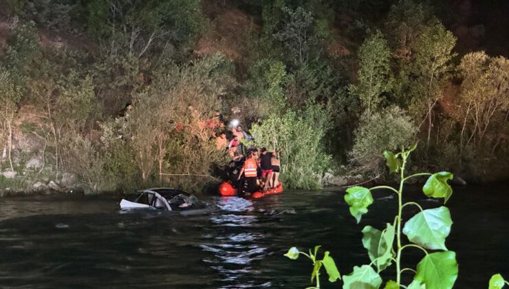 Tunceli’de uçuruma düşen otomobilde 2 yaralı
