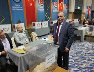Türkiye Maden İşçileri Sendikası Genel Kurulu’nda, Nurettin Akçul yeniden genel başkan seçildi