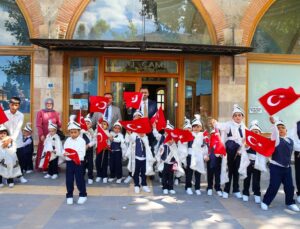 Uşak’ta toplu sünnet töreni yapıldı