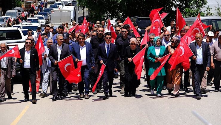 Van’da Sündüz Katliamı’nın 33. Yılında Anma Töreni