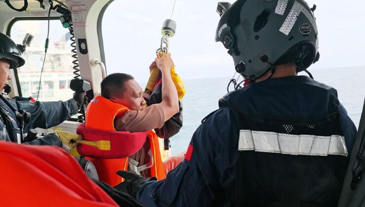 Vietnamlı gemiden kurtarılan 48 kişinin ülkesine dönüşü başladı