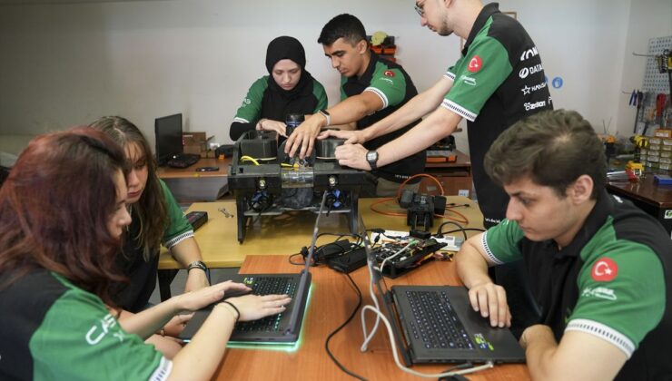 YTÜ Öğrencilerinden Yerli ve Yapay Zeka Destekli Su Altı Aracı: Velaryon 2.0 Dünya Üçüncüsü Oldu