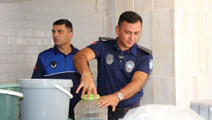 Aksu’da 15 ton bozuk süt ürünü imha edildi