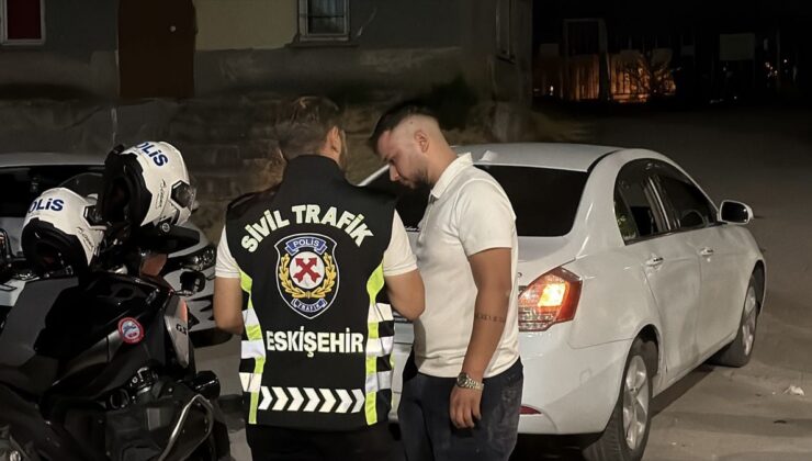Alkollü Aday Sürücü Polisten Kaçtı, Ehliyeti İptal Edildi